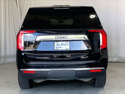 Used 2021 GMC Yukon SLT w/ SLT Luxury Package RWD image 4