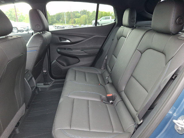 Used 2024 Buick Envista Sport Touring w/ Convenience I Package FWD image 10