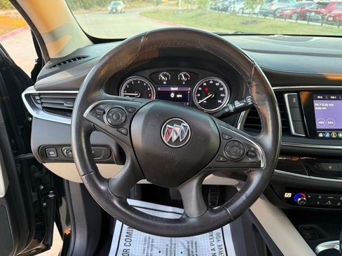 Used 2021 Buick Enclave Essence w/ Sport Touring Edition image 14