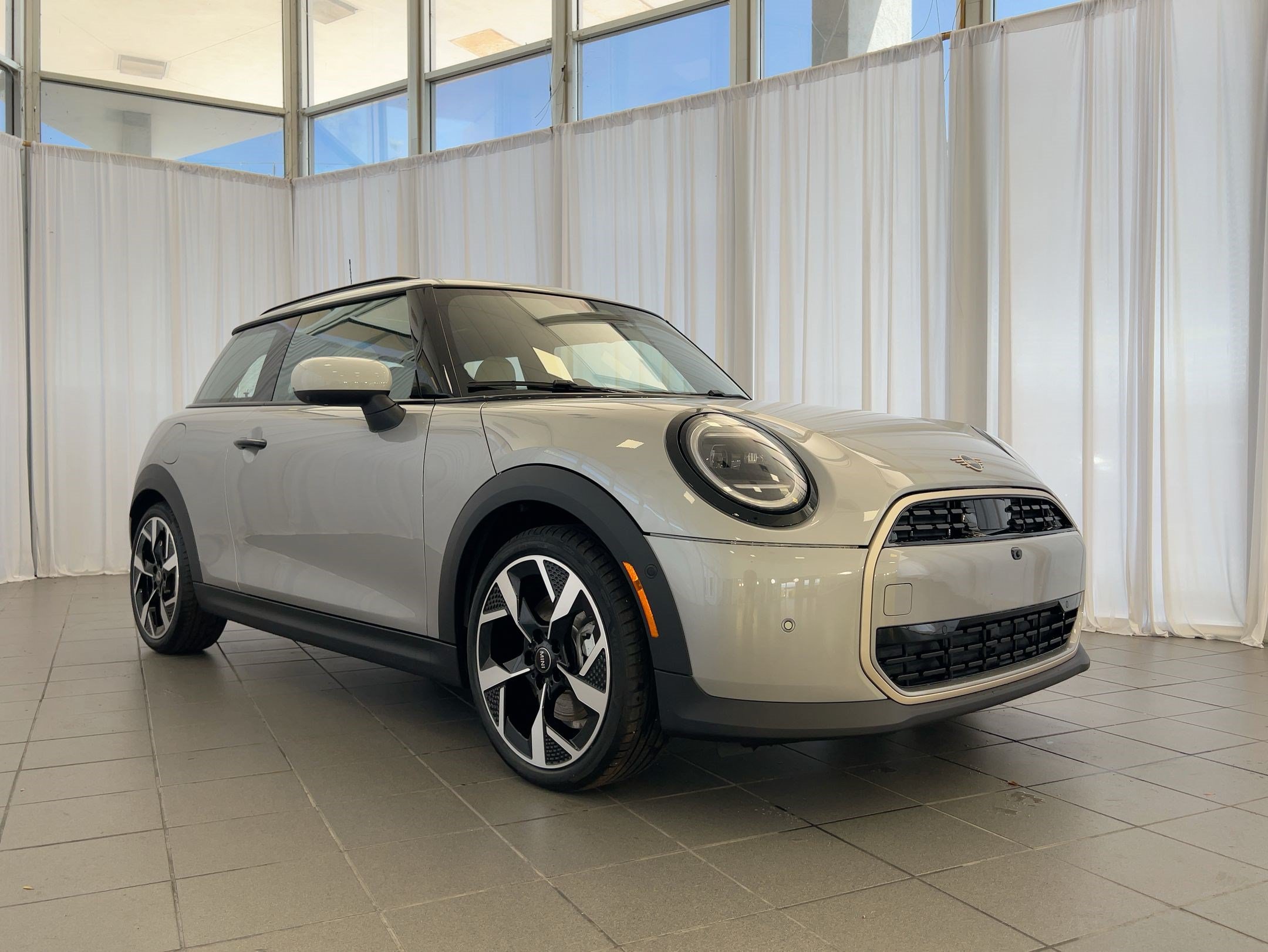 New 2026 MINI Cooper 2-Door Hardtop FWD image 7