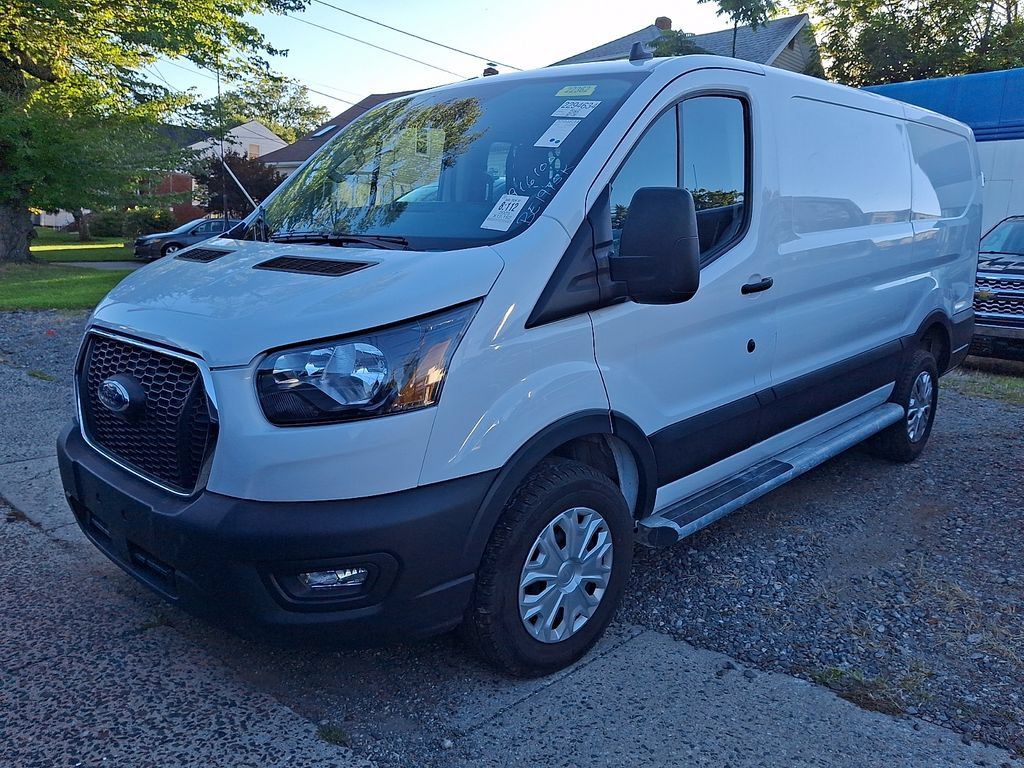 Used 2025 Ford Transit 250 Low Roof w/ Exterior Upgrade Package RWD image 3