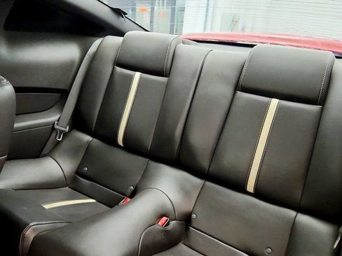 Used 2010 Ford Mustang GT Premium RWD image 18