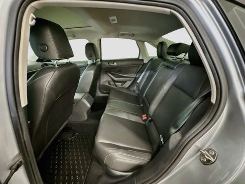 Used 2019 Volkswagen Jetta SEL FWD image 29