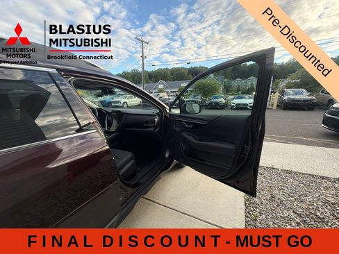 Used 2023 Subaru Outback Touring XT AWD/4WD image 26