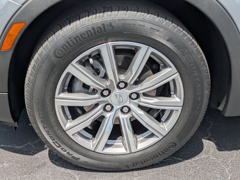 Certified 2023 Cadillac XT4 Sport AWD/4WD image 10