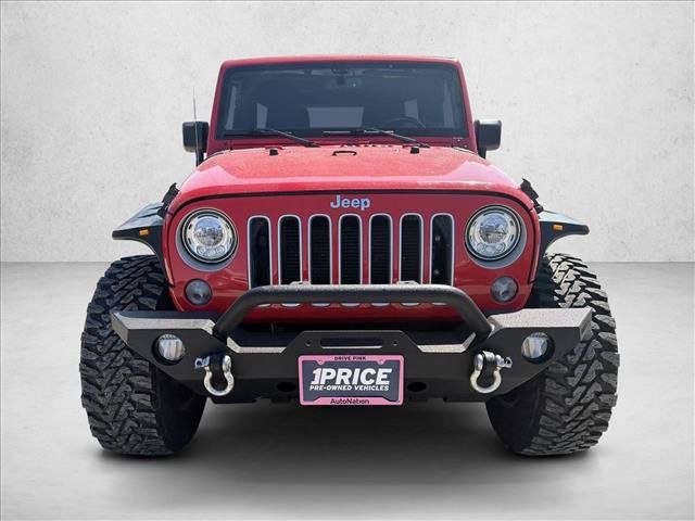Used 2018 Jeep Wrangler Unlimited Sahara w/ Connectivity Group AWD/4WD image 8