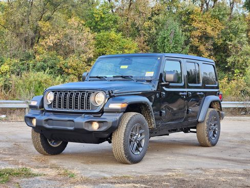 New 2026 Jeep Wrangler Unlimited Sport AWD/4WD image 12