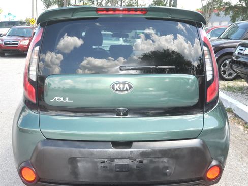 Used 2014 Kia Soul + w/ UVO w/Eservices Package FWD image 8