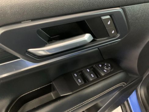 Used 2025 GMC Terrain Elevation image 17