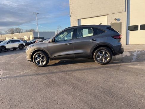 Used 2025 Ford Escape ST-Line Select image 15