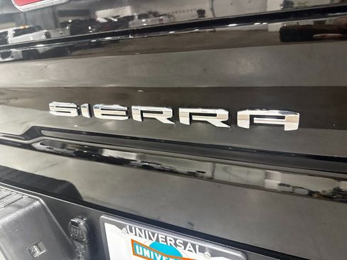Used 2021 GMC Sierra 1500 AT4 image 35
