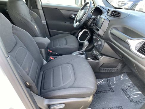 Used 2021 Jeep Renegade Latitude w/ Sun & Sound Group AWD/4WD image 25