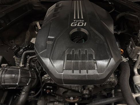 Used 2020 Genesis G70 2.0T w/ Elite Package image 26