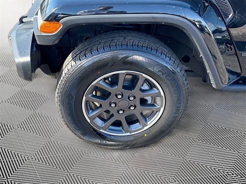 Used 2021 Jeep Wrangler Unlimited Sport image 34