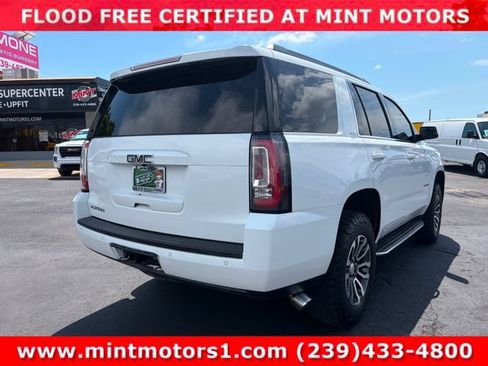Used 2017 GMC Yukon SLT AWD/4WD image 4