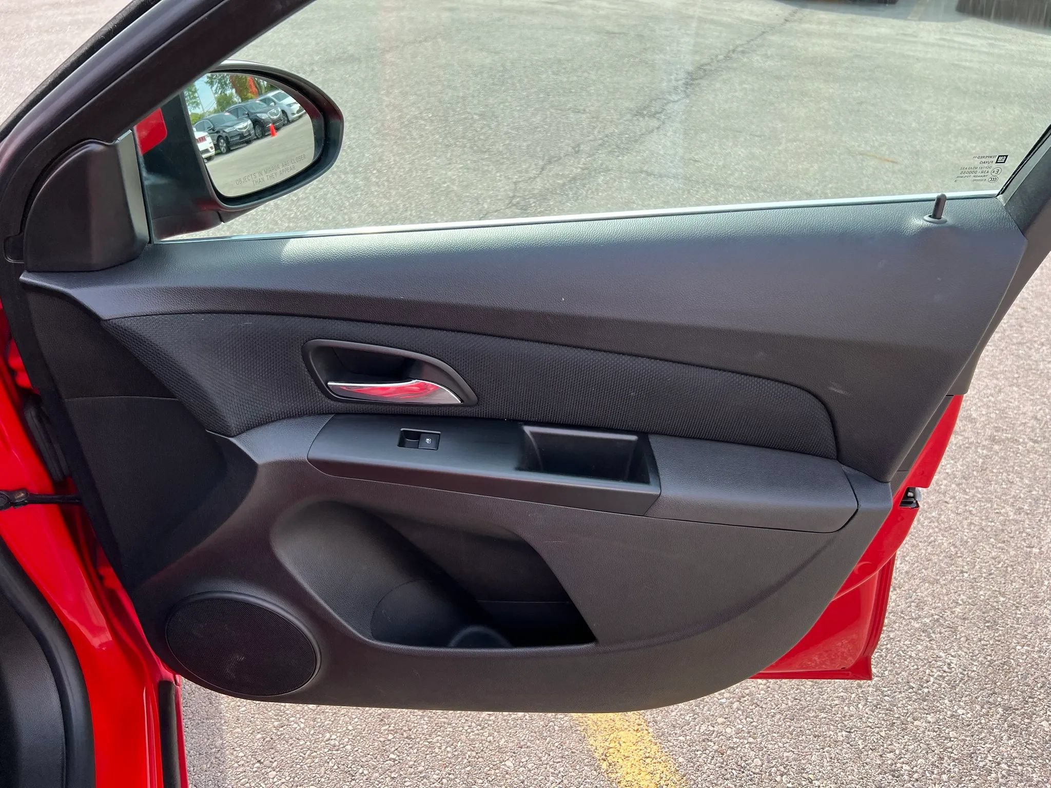 Used 2014 Chevrolet Cruze LT FWD image 25
