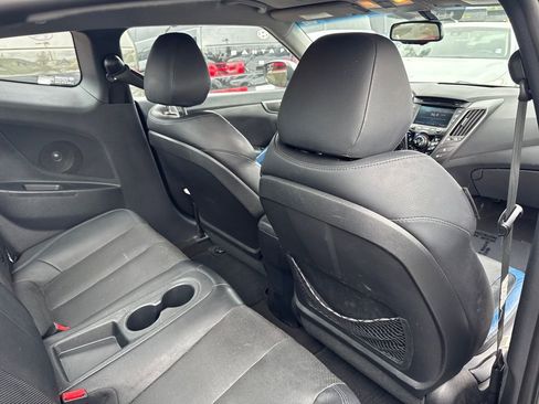 Used 2014 Hyundai Veloster Turbo image 28