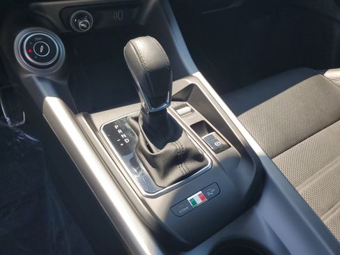 Used 2024 Alfa Romeo Tonale Veloce AWD/4WD image 30