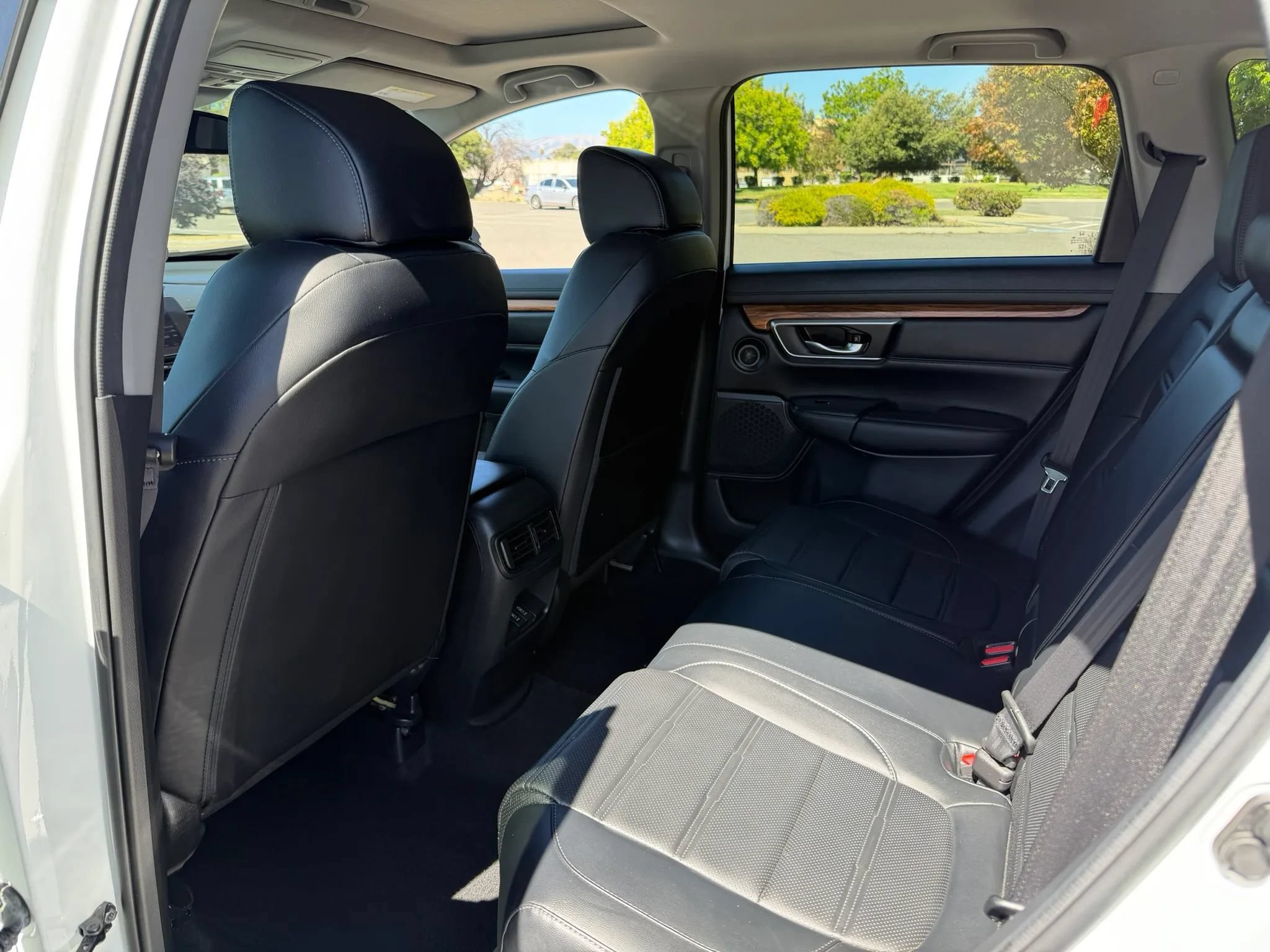 Used 2022 Honda CR-V EX-L image 13