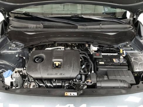 Certified 2025 Kia Seltos EX w/ EX Sunroof Package image 3