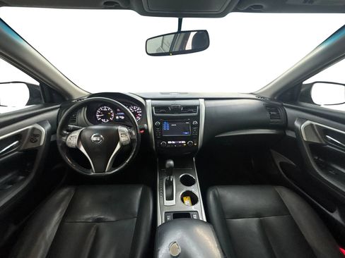 Used 2013 Nissan Altima 2.5 SL w/ Technology Pkg FWD image 16