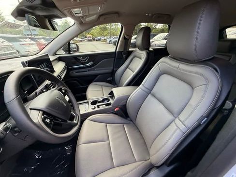 New 2025 Lincoln Corsair FWD w/ Equipment Group 101A image 11