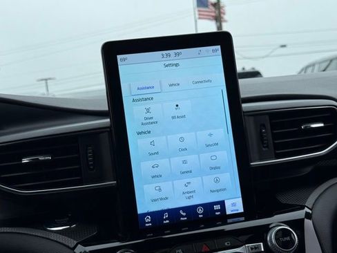 Used 2022 Ford Explorer ST w/ Equipment Group 401A image 27