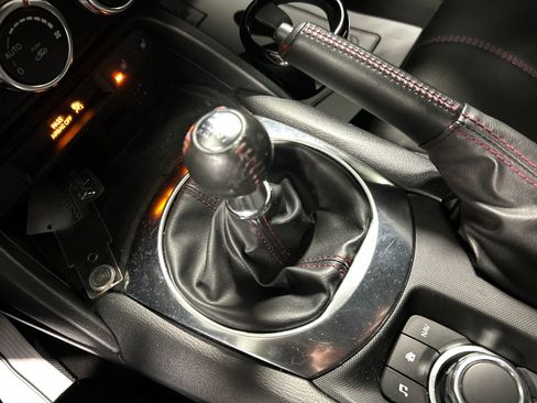 Used 2016 MAZDA MX-5 Miata Grand Touring image 17
