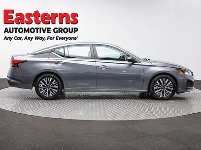 Used 2024 Nissan Altima 2.5 SV