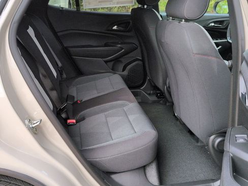 New 2026 Chevrolet Trax RS w/ Driver Confidence Package FWD image 24