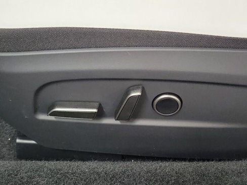 Used 2025 Tesla Model 3 RWD image 17