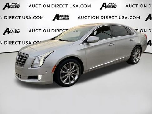 Used 2015 Cadillac XTS Luxury w/ Driver Awareness Package image 1