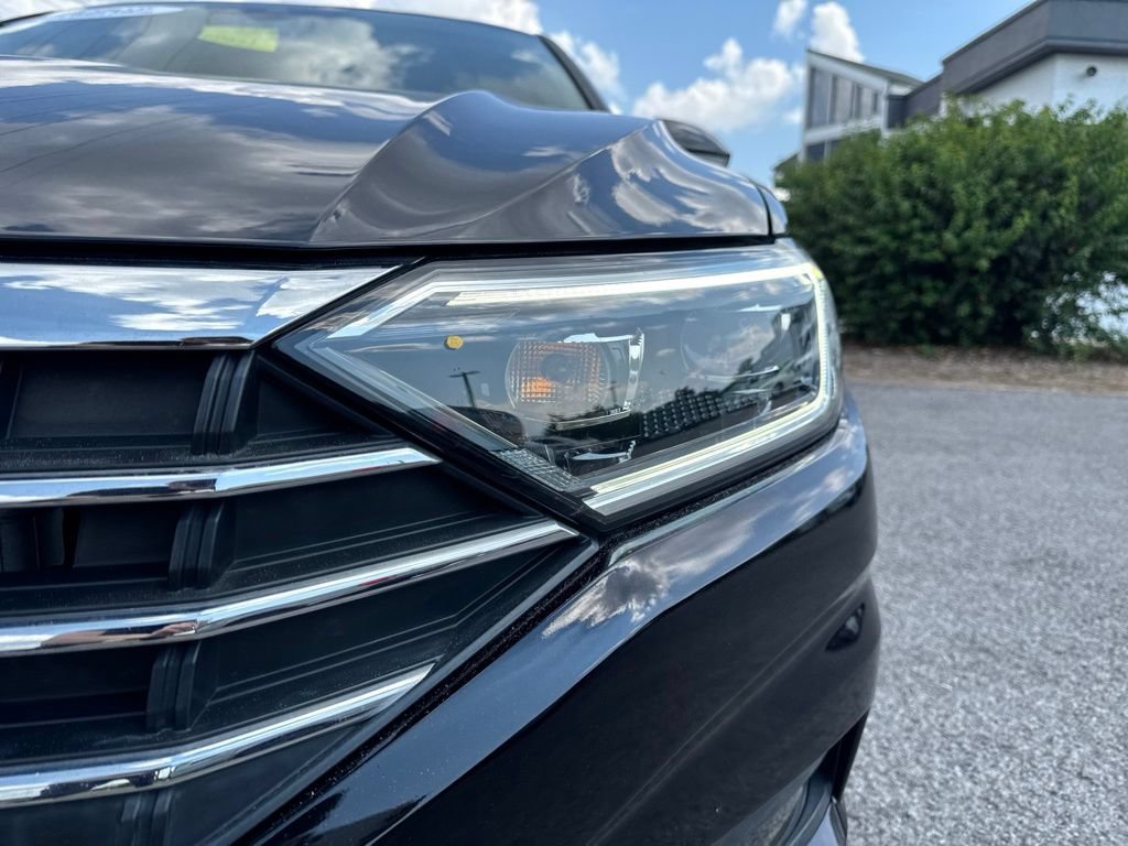 Used 2019 Volkswagen Jetta SEL Premium FWD image 9