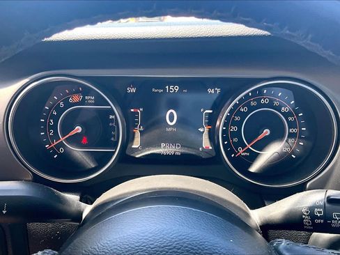 Used 2021 Jeep Wrangler Sport AWD/4WD image 24
