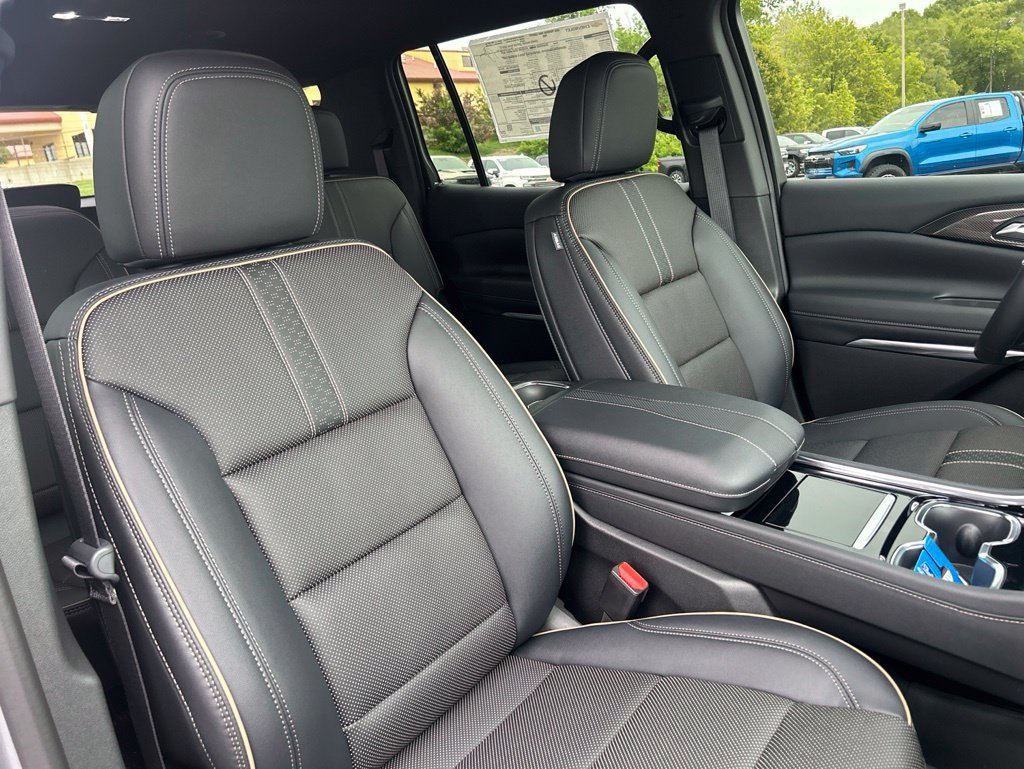 New 2026 Chevrolet Traverse High Country FWD image 45