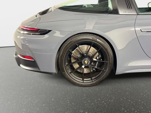 Used 2025 Porsche 911 Targa 4 GTS AWD/4WD image 23