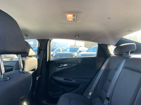 Certified 2023 Chevrolet Malibu LT image 30