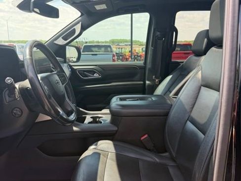 Used 2021 Chevrolet Tahoe Z71 w/ Z71 Signature Package AWD/4WD image 10