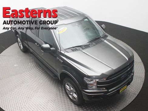 Used 2018 Ford F150 Lariat w/ Equipment Group 502A Luxury AWD/4WD image 3