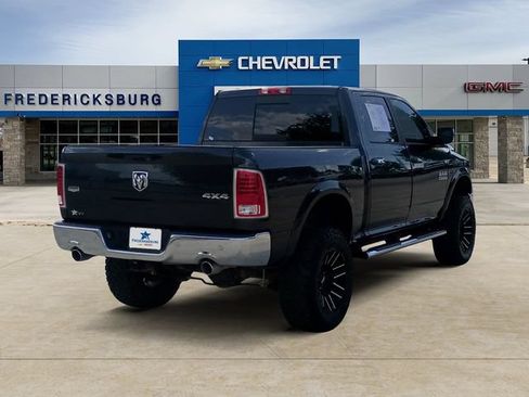 Used 2017 RAM 1500 Laramie w/ Convenience Group AWD/4WD image 5