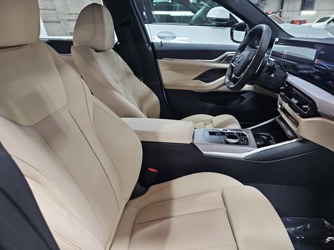 New 2026 BMW 430i w/ Premium Package image 10