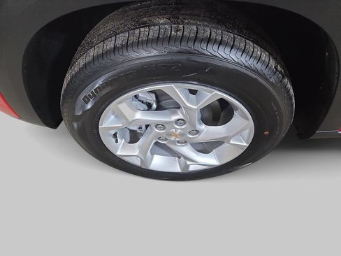 New 2026 Chevrolet Trax LS w/ LS Convenience Package FWD image 62
