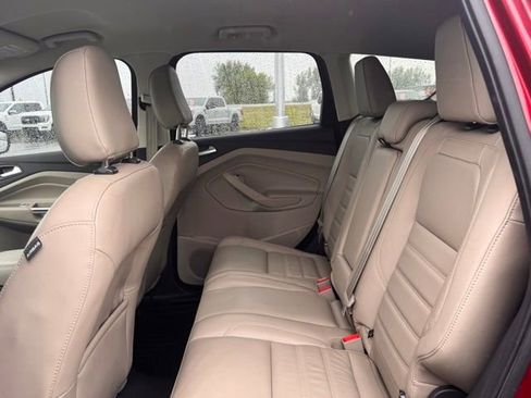 Used 2018 Ford Escape Titanium AWD/4WD image 30