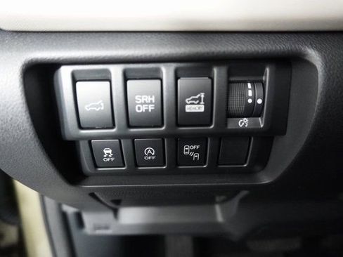 Certified 2023 Subaru Forester Limited image 25