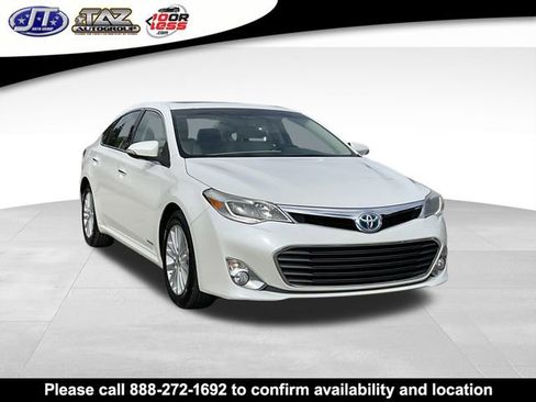 Used 2013 Toyota Avalon Limited image 1