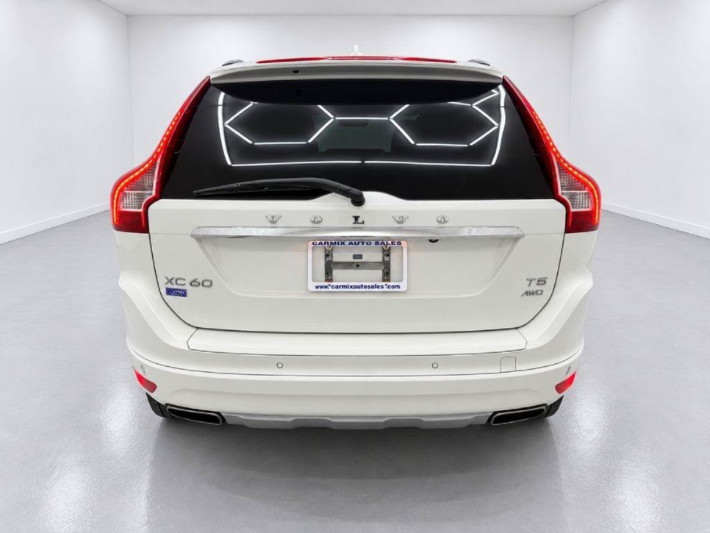 Used 2016 Volvo XC60 T5 Premier AWD/4WD image 4