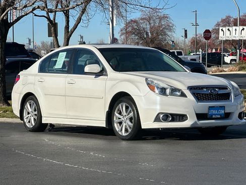 Used 2013 Subaru Legacy 2.5i Limited image 9