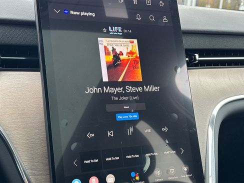 New 2025 Volvo EX90 Plus w/ Protection Package Premier image 18