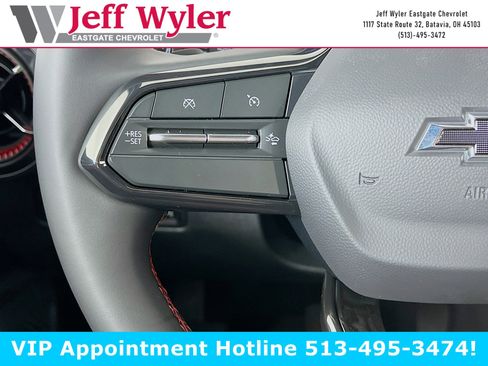 New 2025 Chevrolet Equinox EV RS image 14