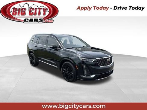 Used 2022 Cadillac XT6 Premium Luxury w/ Platinum Package AWD/4WD image 1